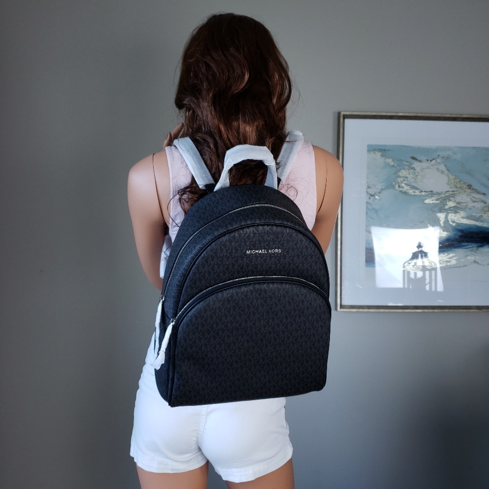 🌺NWT Michael Kors LG Abbey backpack Black travel - Picture 5 of 8